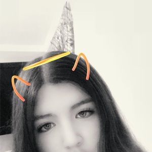 Meet your Posher, Olivia